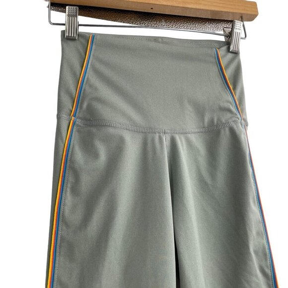 Nike Dri-Fit Yoga High Rise Green Rainbow Stripe Leggings Womens XS Athletic - Picture 2 of 12